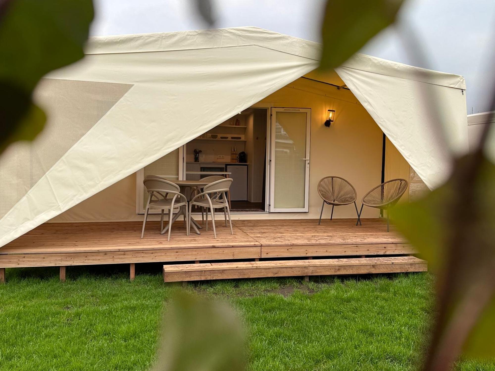 Glamping De Hof Van Eeden Warmond Exterior foto