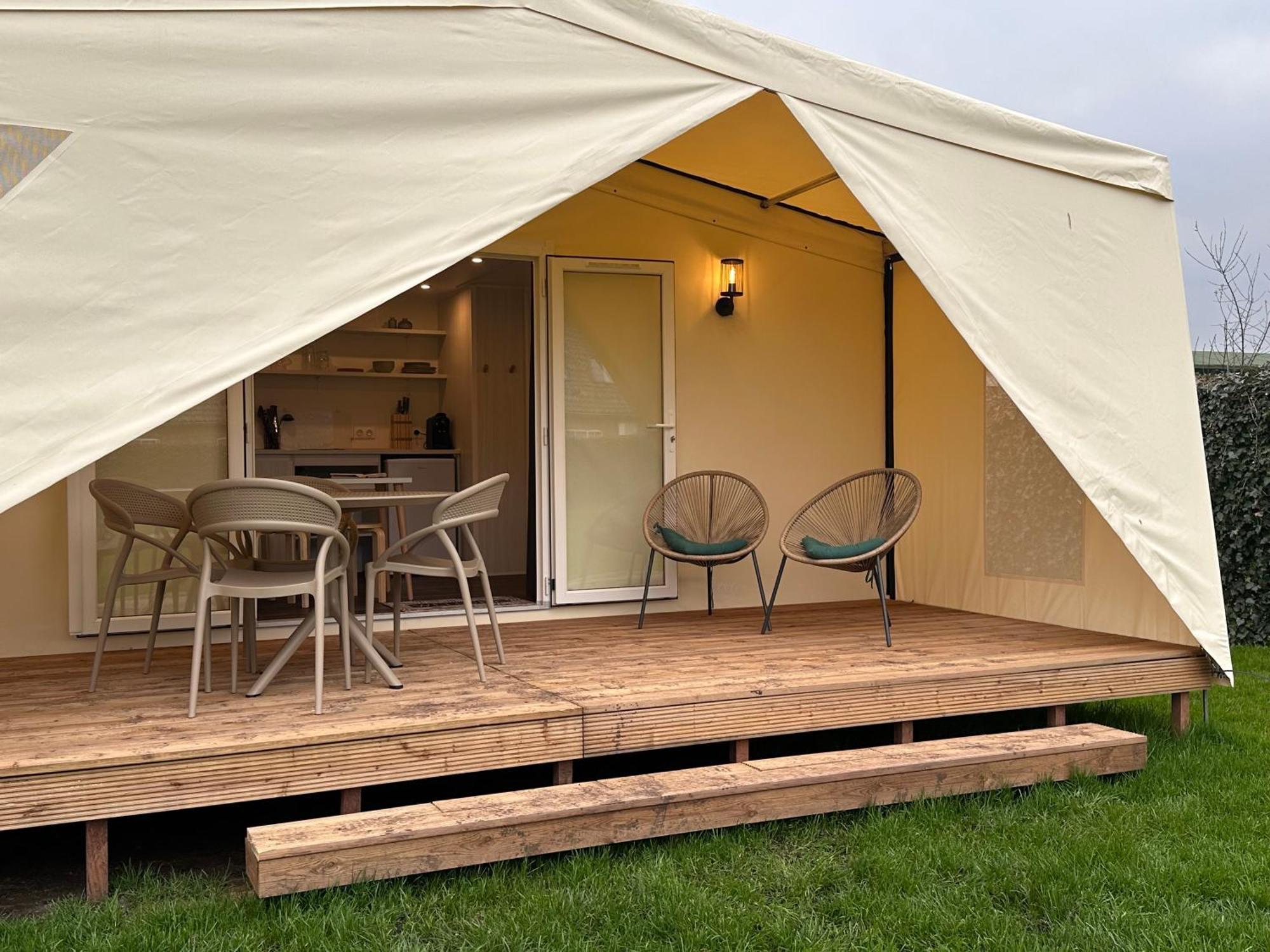 Glamping De Hof Van Eeden Warmond Exterior foto